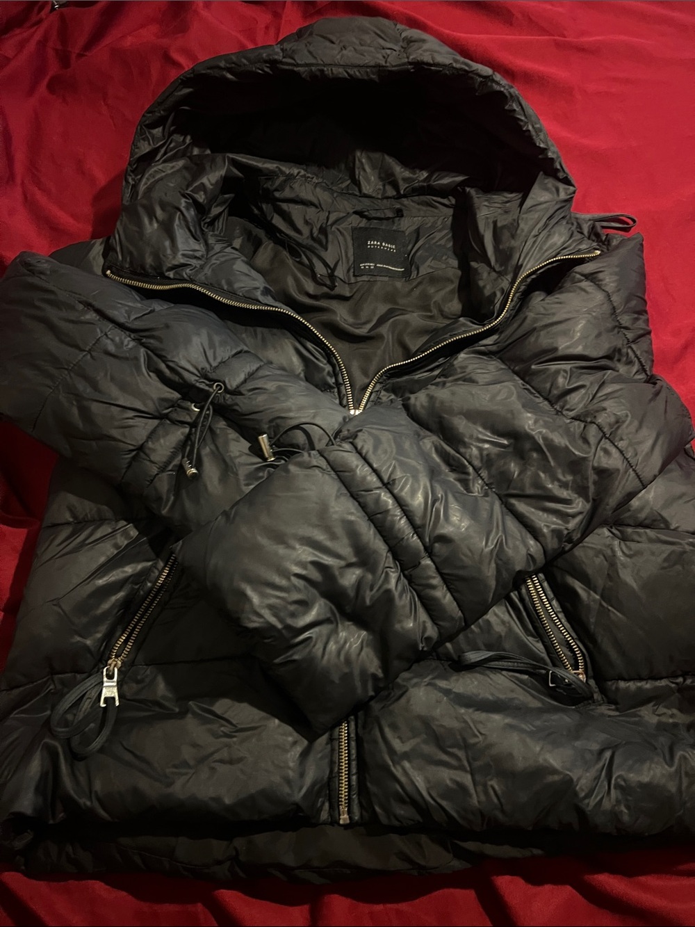 Zara Black Quilted Hooded Puffer Jacket with Zip Pockets